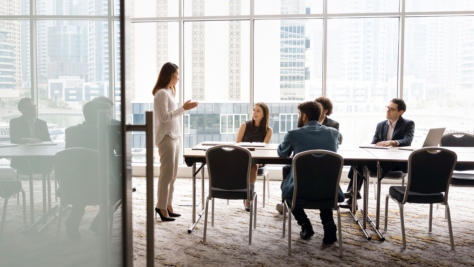 από-τη-γενιά-ζ-ένα-στα-δέκα-στελέχη-διοί-563693866