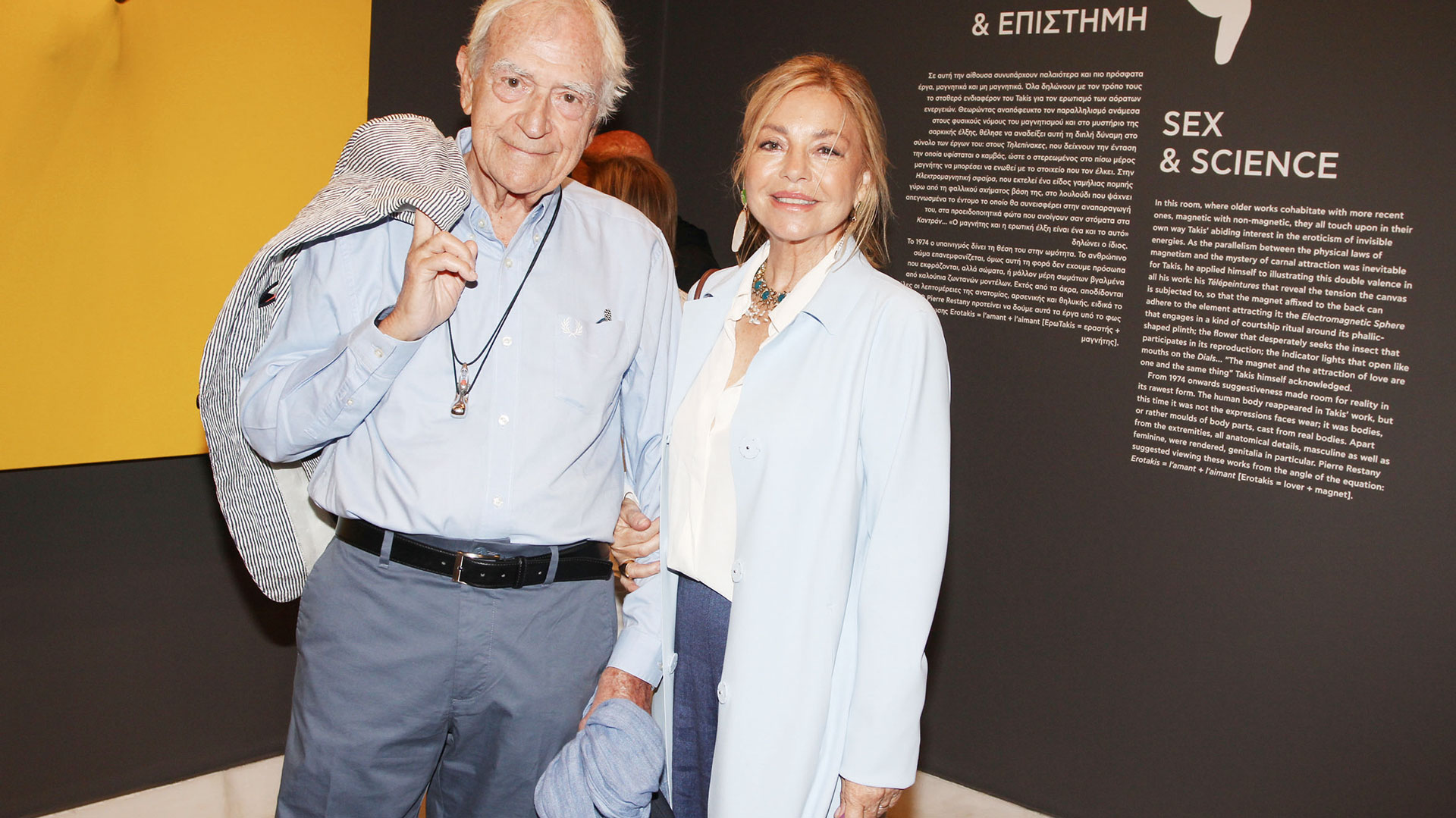 Ο Takis μάς κάνει σινιάλα από την Ανδρο για να ανακαλύψουμε ξανά την τέχνη του-3