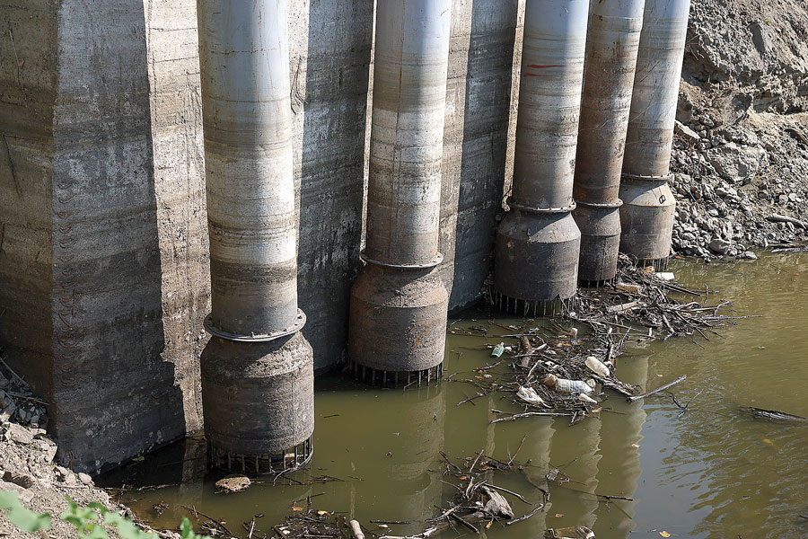 «Εδώ άσπρισε και η κοίτη…»-4
