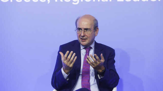 βέλη-χατζηδάκη-κατά-των-τραπεζών-563729683