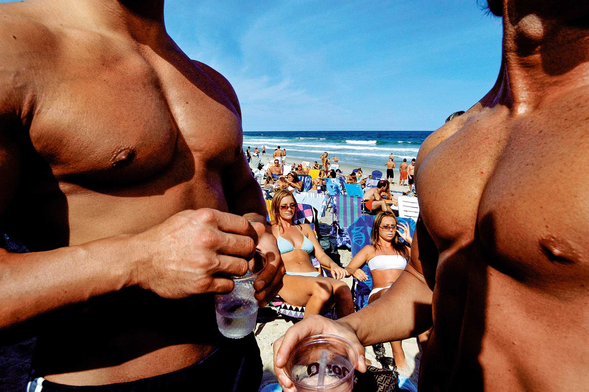 Σώματα σε παραλίες: ένα φωτογραφικό αφιέρωμα-1