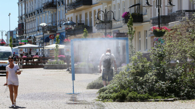 οι-υψηλές-θερμοκρασίες-λυγίζουν-τις-ε-563700463
