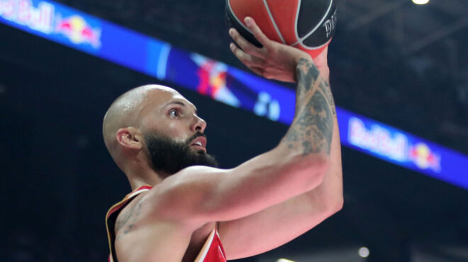 ο-ολυμπιακός-θέλει-τον-φουρνιέ-για-πάν-563731996