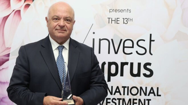 bράβευση-eurobank-για-τη-συνεισφορά-της-στην-κ-563709760