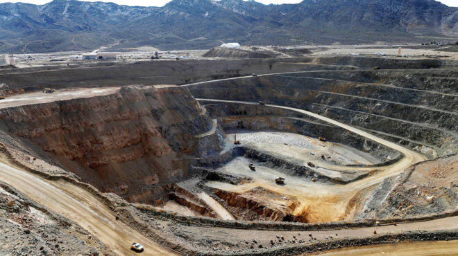 το-αμερικανικό-πεντάγωνο-γίνεται-μέτ-563712481