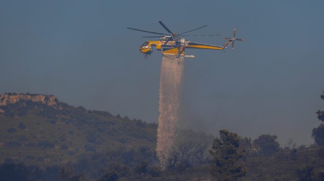 φωτιά-στο-λασίθι-επιχειρούν-και-ενάε-563701402
