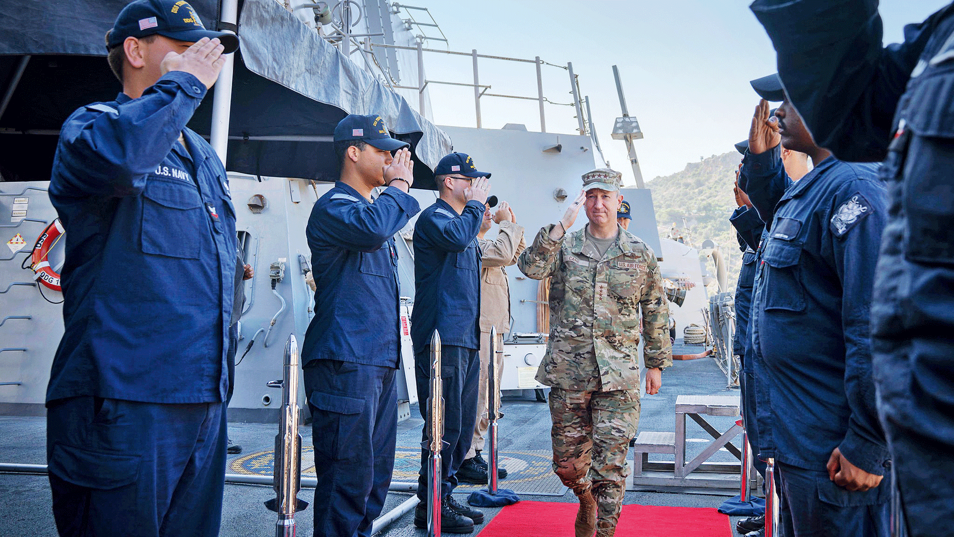 οι-αμερικανοί-ξανάρχονται-στην-αλεξα-563700577