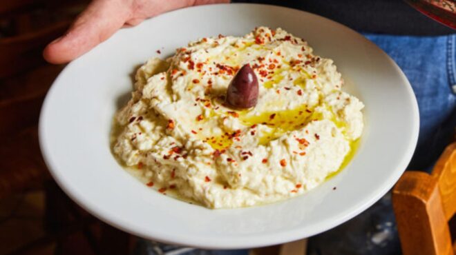 τυροκαυτερή-6-συνταγές-και-να-καίνε-563738539