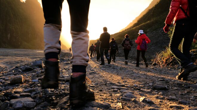 ξαναμαθαίνοντας-να-περπατάμε-563719549