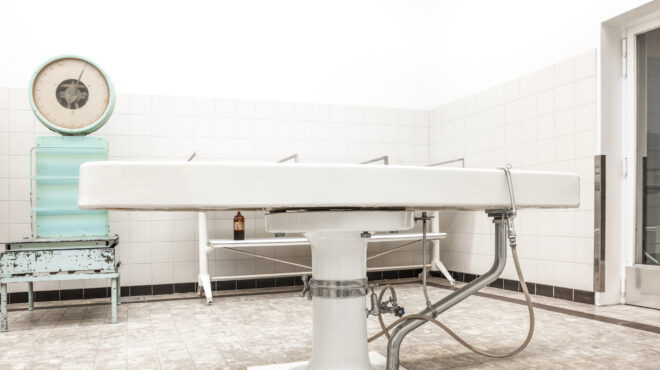 εφοδος-στην-ιατροδικαστική-υπηρεσία-563714137