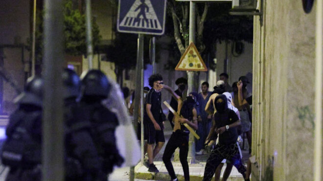 τρεις-νύχτες-ταραχών-στη-νότια-ισπανί-563714047