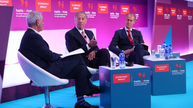 συζήτηση-joakim-reiter-με-mike-pompeo-h-οικονομία-η-ασφάλει-563714389