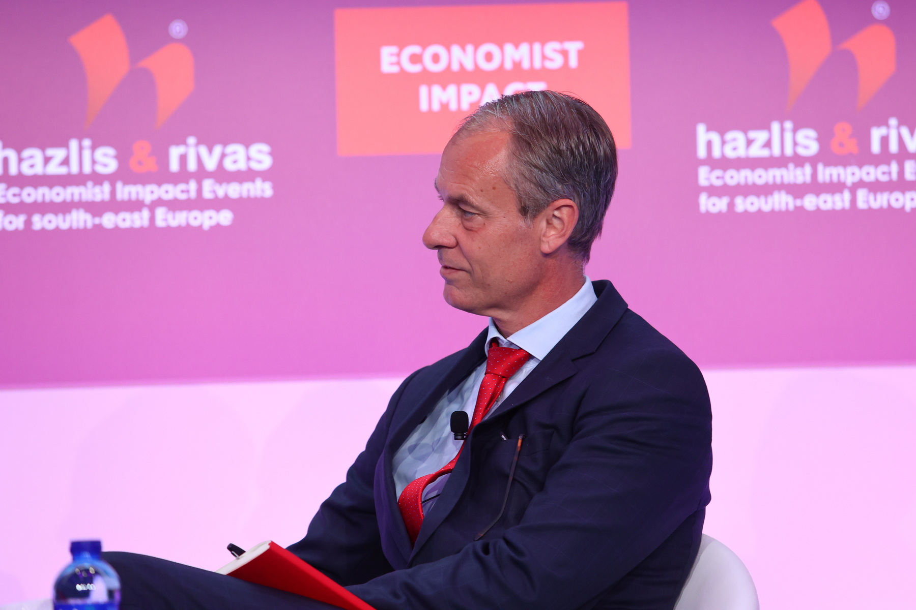 Συζήτηση Joakim Reiter με Mike Pompeo: H οικονομία, η ασφάλεια και η τεχνολογία είναι το στρατηγικό τρίγωνο της Ευρώπης-1