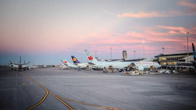 καναδάς-καθηλώθηκαν-τα-αεροσκάφη-στα-563696089