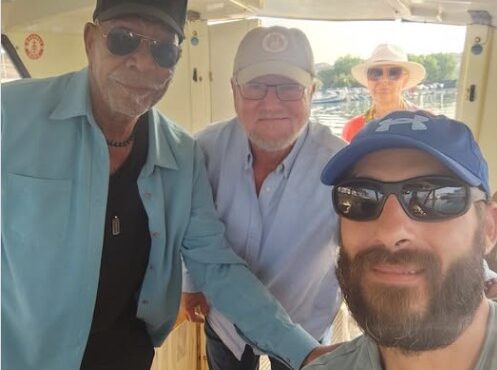 βόλτα-με-τον-μόργκαν-φρίμαν-στους-παξο-563720176