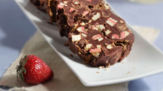 μωσαϊκό-με-πουράκια-563741695