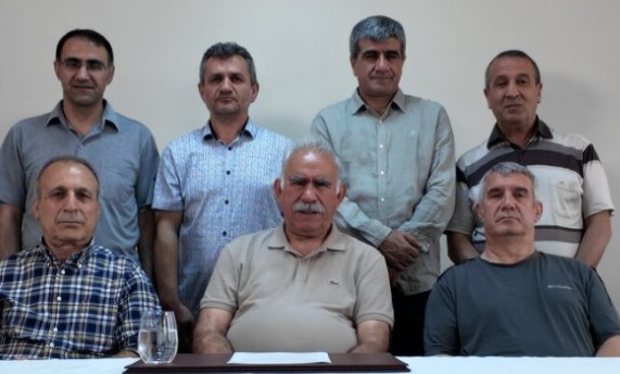 μήνυμα-οτσαλάν-από-τη-φυλακή-η-φάση-563705836