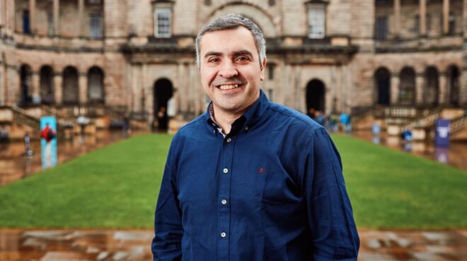 σε-ελληνα-το-βραβείο-της-βασιλικής-ακα-563702338