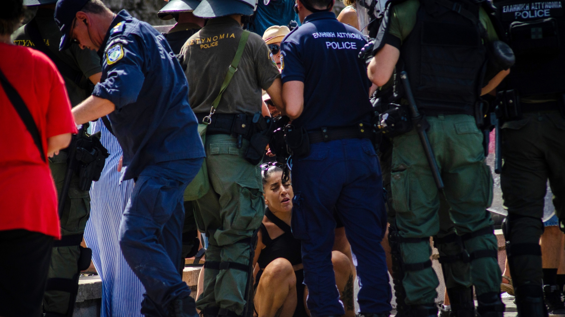 Ρόδος: Οκτώ συλλήψεις στη συγκέντρωση για το κρουαζιερόπλοιο με τους Ισραηλινούς-2