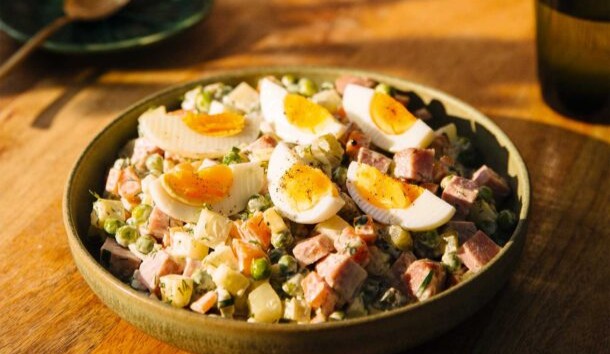 ρώσικη-σαλάτα-ή-αλλιώς-ολιβιέ-563703328