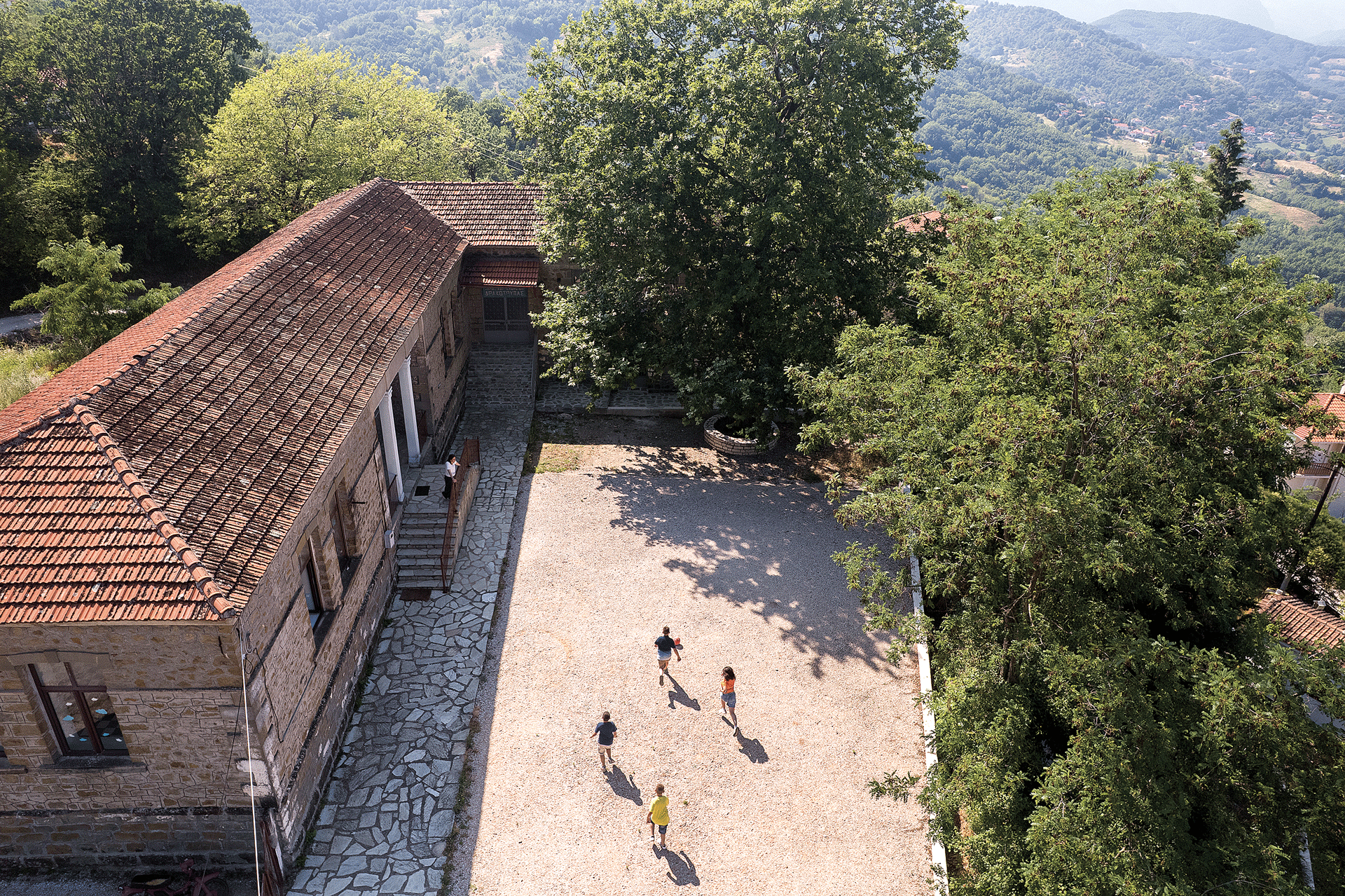 Το σχολείο κλείνει μετά 146 χρόνια-1