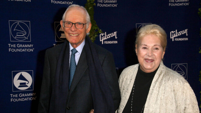 πέθανε-σε-ηλικία-99-ετών-ο-βραβευμένος-μ-563722528