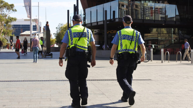 αυστραλία-απόπειρα-εμπρησμού-σε-συνα-563700334