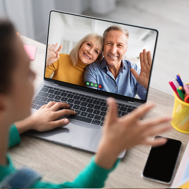 τα-παιδιά-της-διασποράς-και-τα-δικά-του-563704213