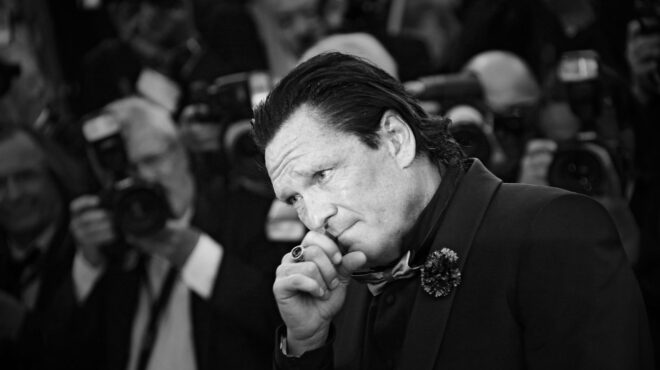 πέθανε-σε-ηλικία-67-ετών-ο-μάικλ-μάντσεν-563696773