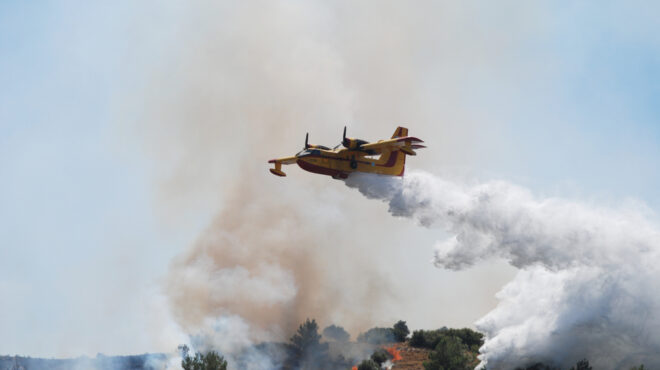 λάρισα-φωτιά-στην-αγιά-σηκώθηκαν-εναέ-563740384