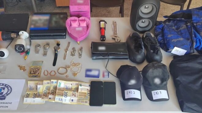 εξαρθρώθηκε-σπείρα-που-έκανε-κλοπές-σ-563694547