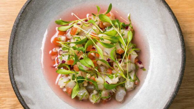 ταρτάρ-σφυρίδας-με-άρωμα-χωριάτικης-σ-563701204