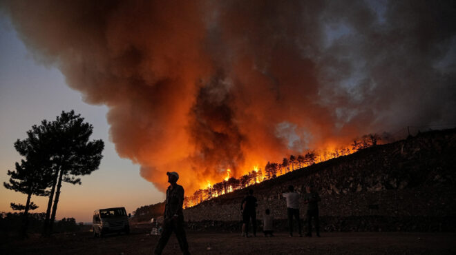 τουρκία-τέσσερις-μεγάλες-πυρκαγιές-σ-563738401
