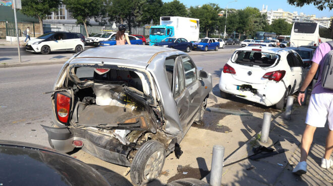 γιατί-η-σκηνή-ενός-τροχαίου-ατυχήματο-563692237