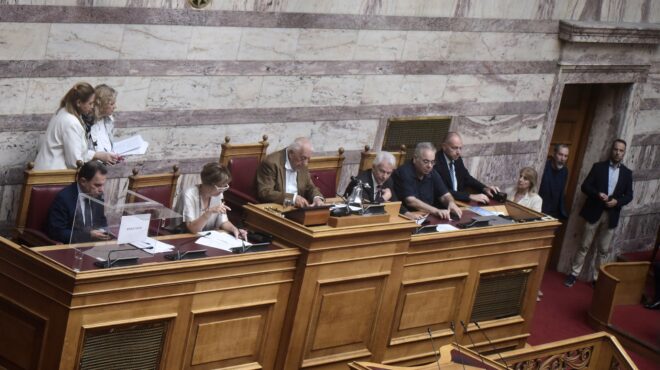 βουλή-αίτημα-του-συριζα-για-έκτακτη-σύ-563743930