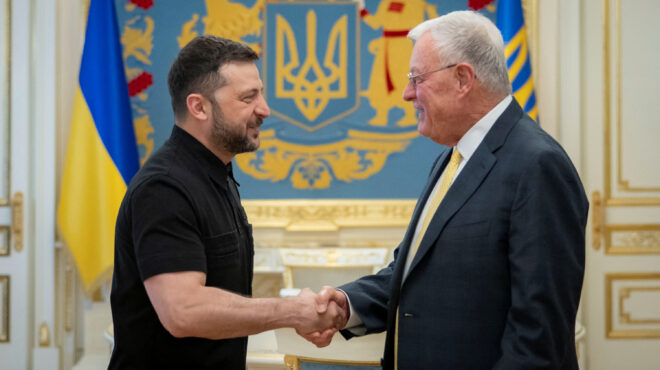 συνάντηση-ζελένσκι-με-κέλογκ-στο-κίεβ-563714059