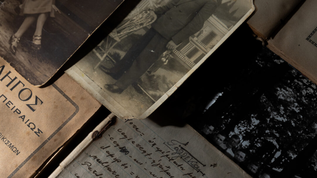 ομογενείς-αναζητούν-την-ιστορία-που-κ-563762737