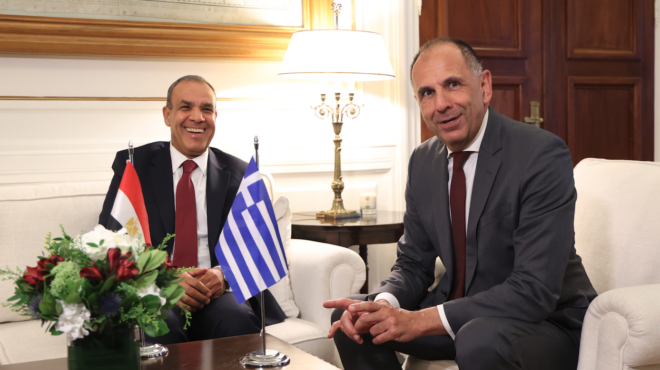 παζάρι-με-την-αίγυπτο-για-αοζ-και-σιν-563752357