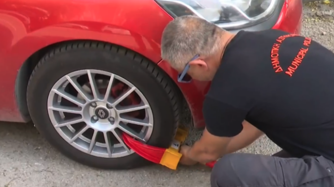 θεσσαλονίκη-δαγκάνες-στις-ρόδες-για-τ-563753950