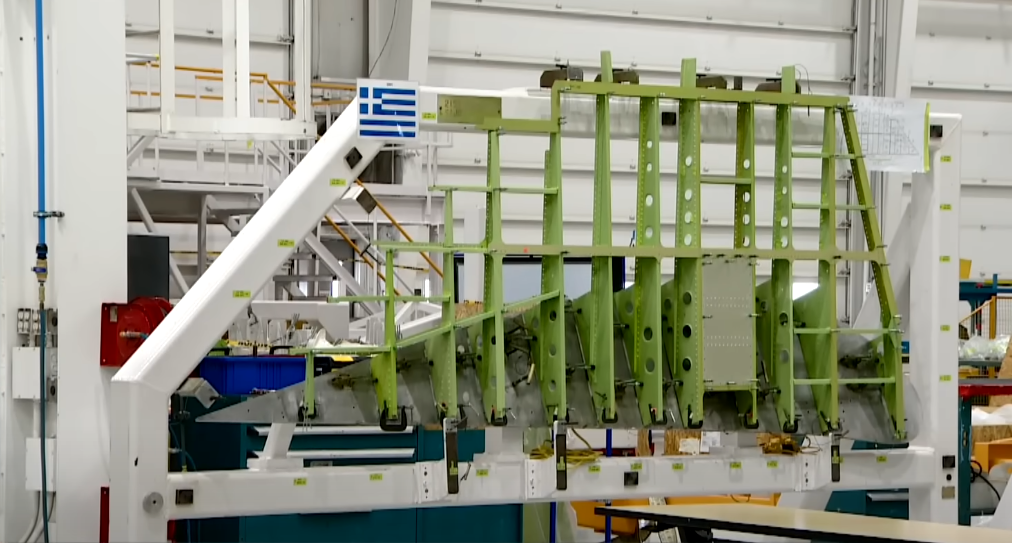 Ξεκίνησε η κατασκευή του πρώτου ελληνικού «Canadair»-1