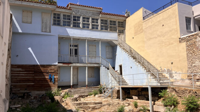 παίρνω-το-καπελάκι-μου-563780614