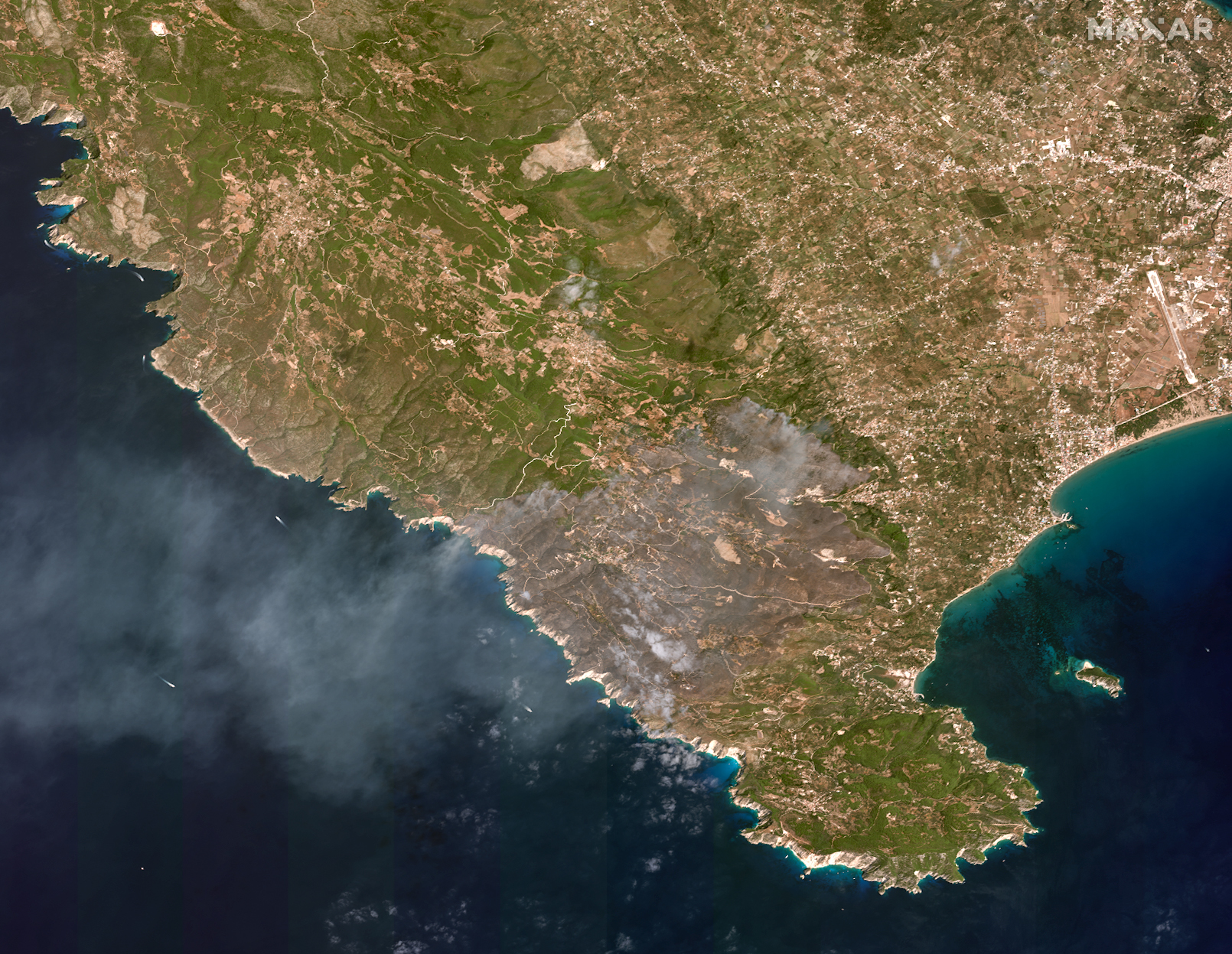 Φωτιές: Οι δορυφορικές εικόνες αποκαλύπτουν το μέγεθος της καταστροφής-3