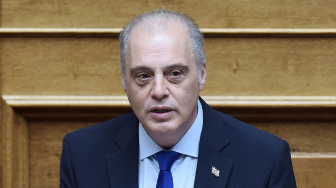 εντός-και-εκτός-ο-βελόπουλος-και-τα-μπέ-563763763