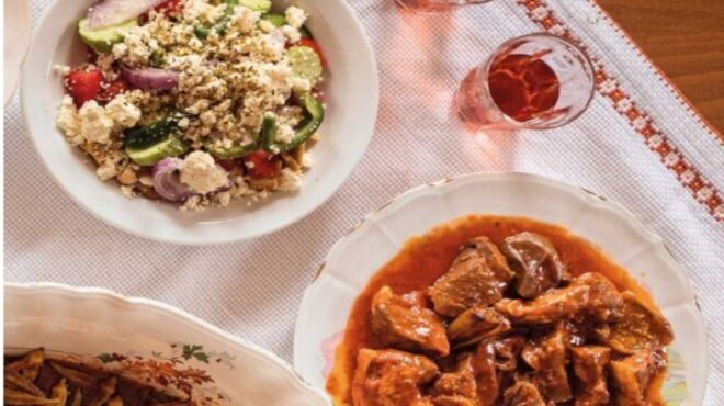 ζυγούρι-με-μελιτζάνες-563765221