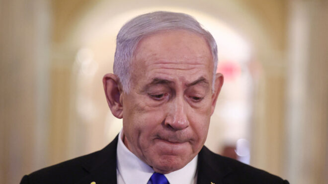 ο-μακρόν-επιτίθεται-στη-χαμάς-για-τα-βί-563748631