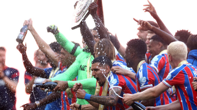 οι-851-ημέρες-ευτυχίας-της-κρίσταλ-πάλας-563759104