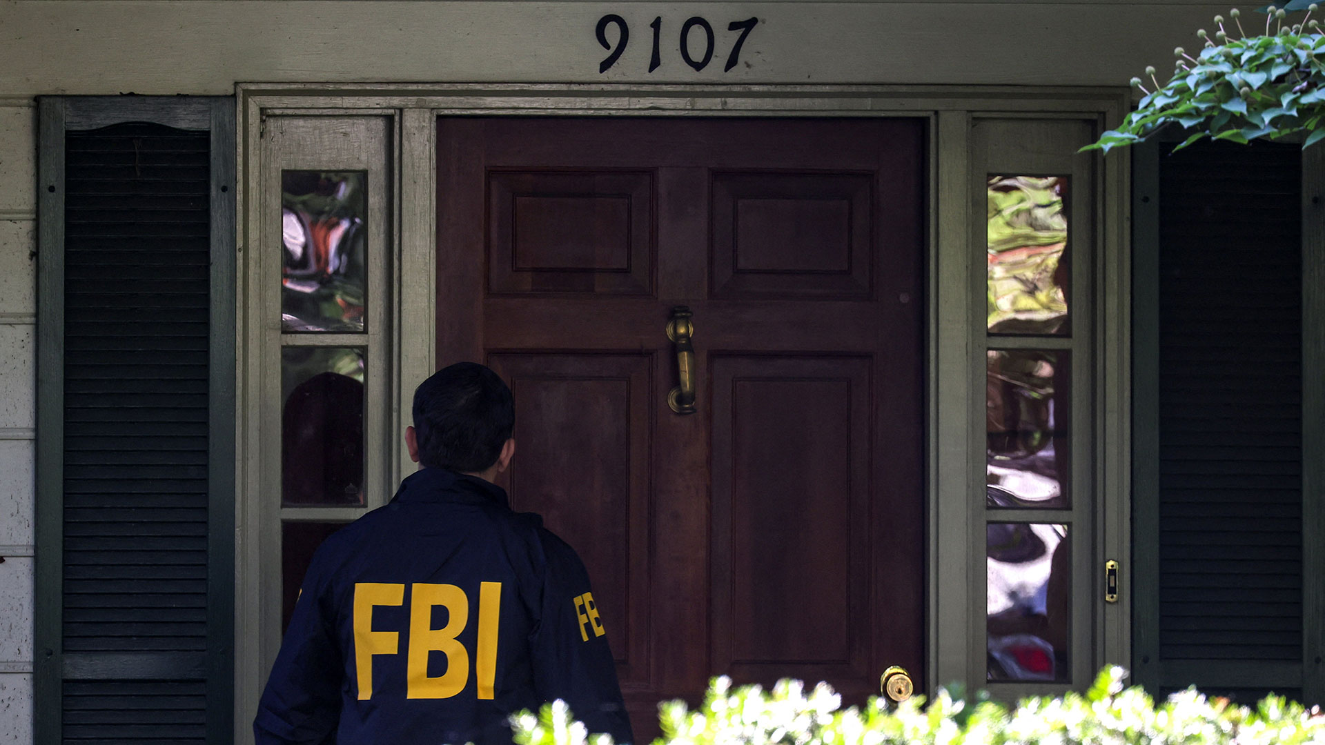 Τζον Μπόλτον: Εφοδος του FBΙ στο σπίτι του πρώην συμβούλου του Τραμπ-5