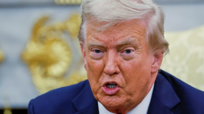 τραμπ-απειλεί-με-νέους-δασμούς-χώρες-π-563780503