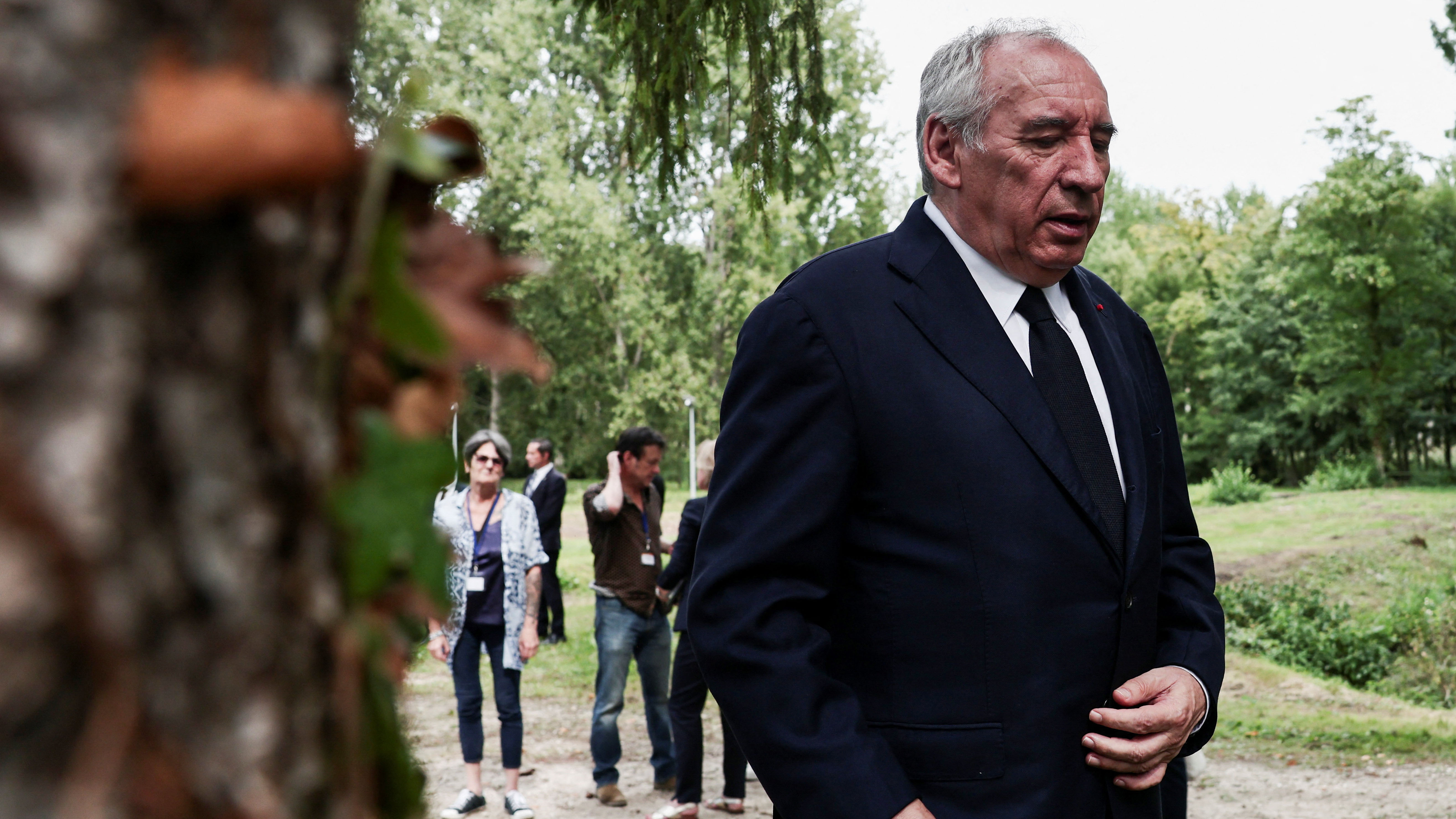 Η Γαλλία φορά ξανά «κίτρινα γιλέκα»-1