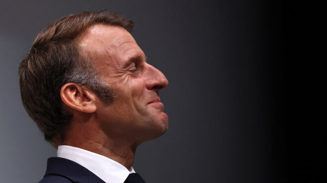 η-γαλλία-σε-πολιτικό-αδιέξοδο-η-πτώση-τ-563786677